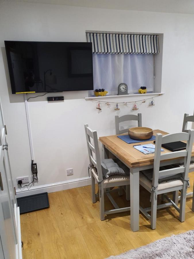 The Coach House Villa Weymouth Esterno foto